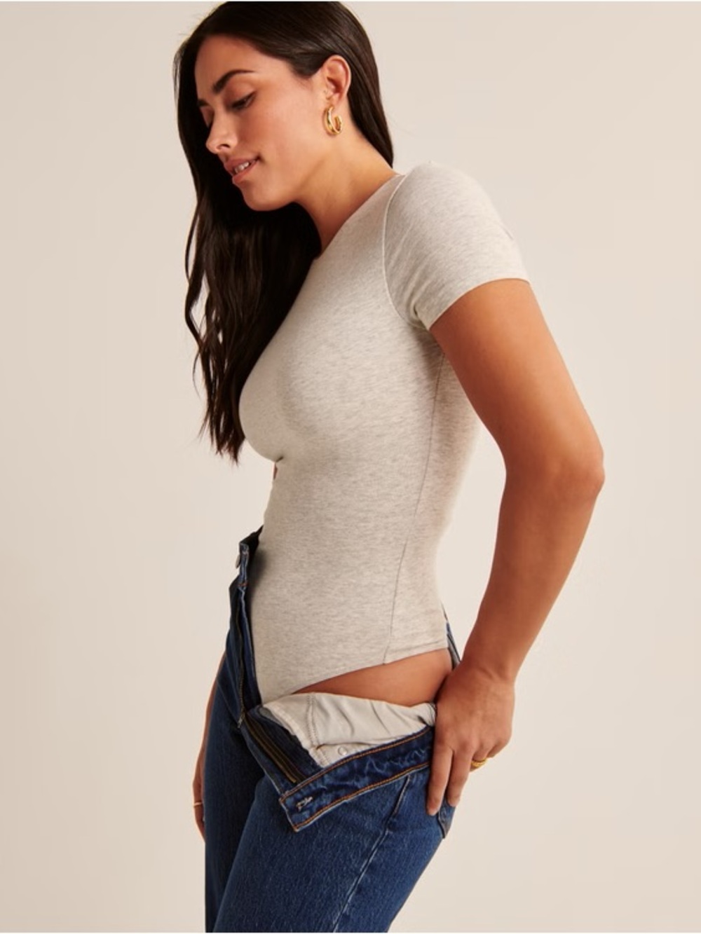 ABERCROMBIE AND FITCH SHORT SLEEVE COTTON BLEND SEAMLESS BODYSUIT ✨